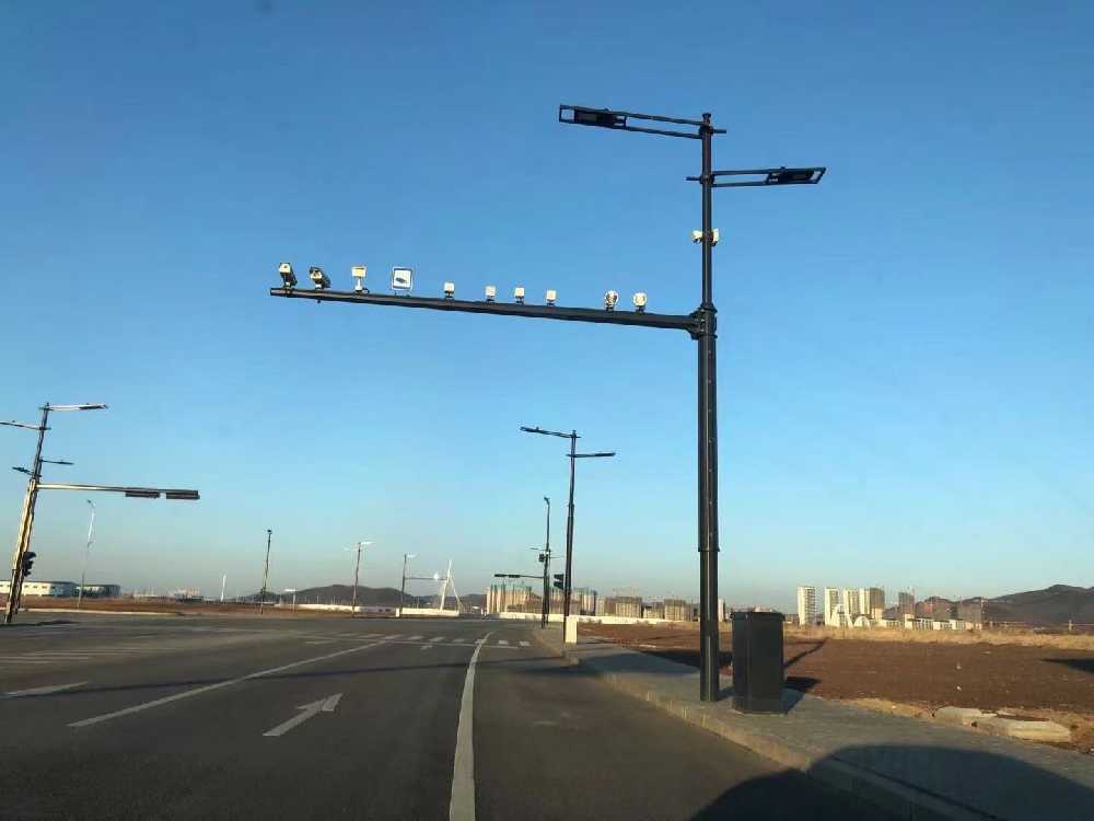 洪江市黑龙江佳木斯综合路灯杆项目